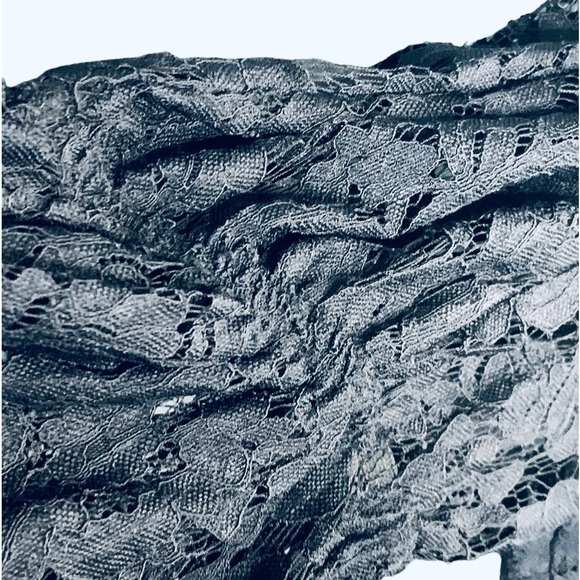 Regular Fit Lace Shirt - Picture 7 of 9